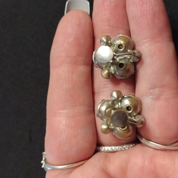 Vintage Cobalt Blue Rhinestone Screw Back Earrings - Picture 3 of 5